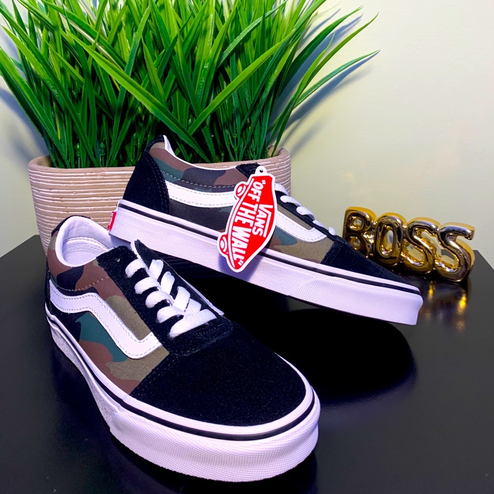 💚🖤Vans Old Skool Skate Shoe 🖤💚